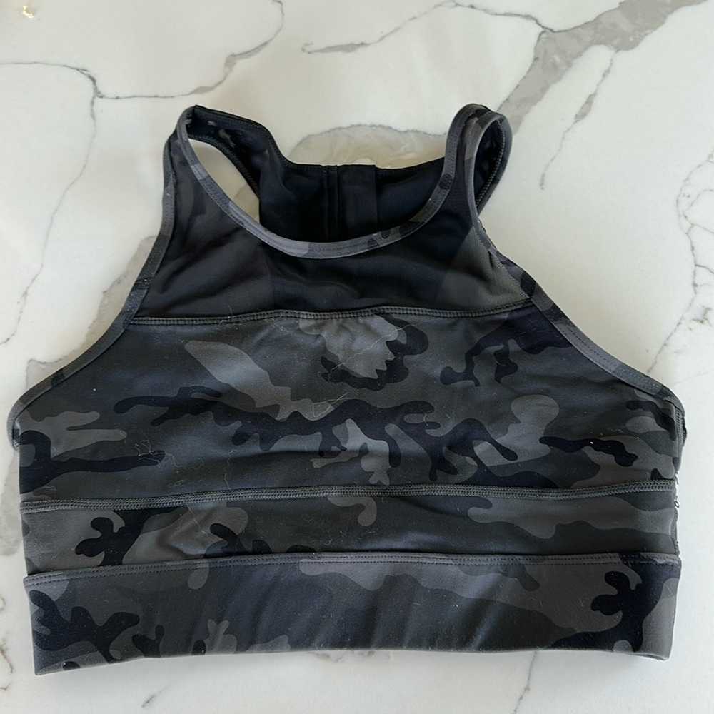 Sports bra